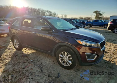 2016 Kia Sorento Lx z USA, uszkodzony, nr VIN 5XYPGDA35GG123758